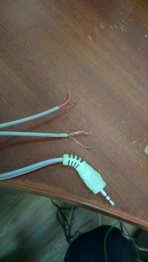 從桌面到駕駛座 電腦低音炮成功改造為車載音響的完整指南